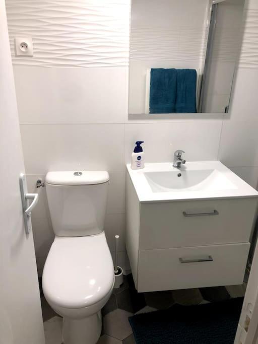 Studio V Proche Ligne 14 Kremlin Bicetre Apartment Arcueil Luaran gambar